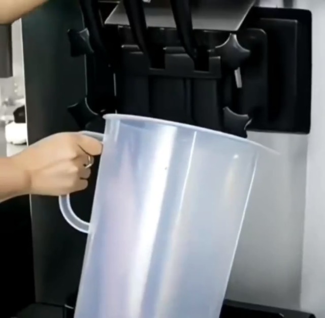 Amazon.com : ZSFHJZC Commercial Ice Cream Machine,Countertop Soft